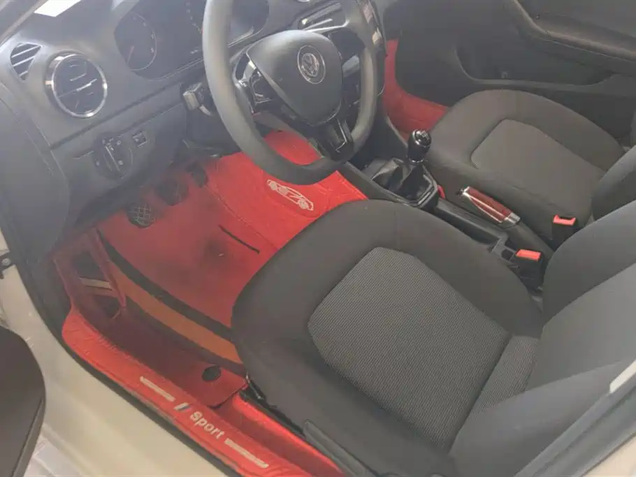 Volkswagen Jetta 2017 1.4L Manual Fashion фото 9