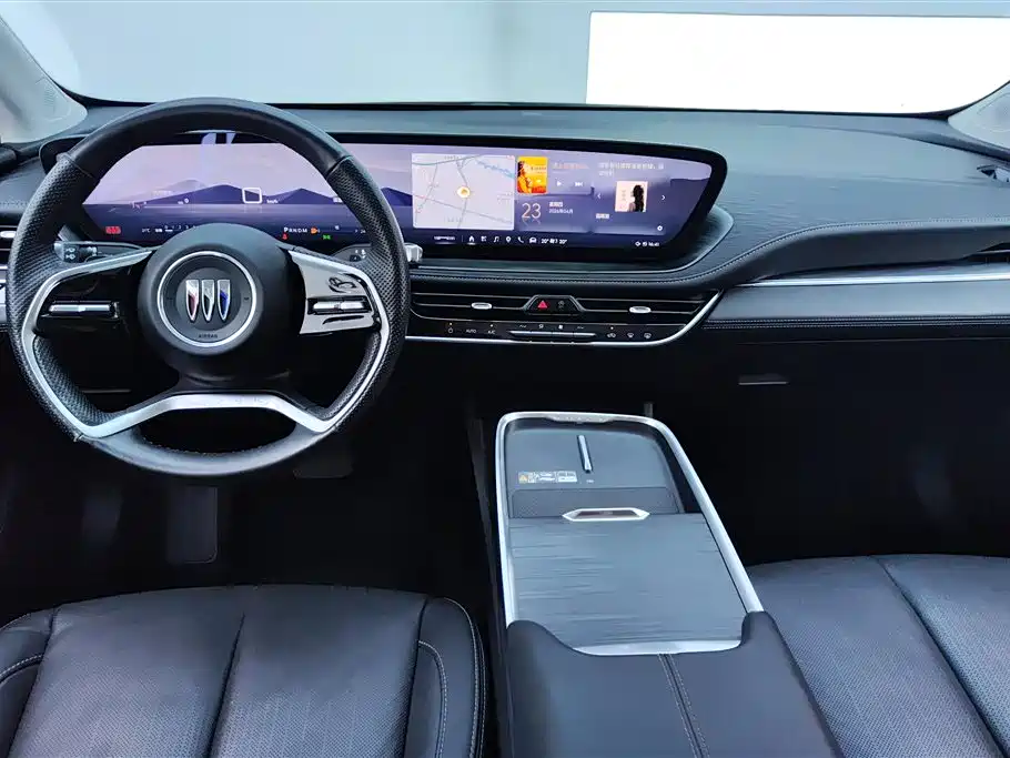 BUICK LACROSSE