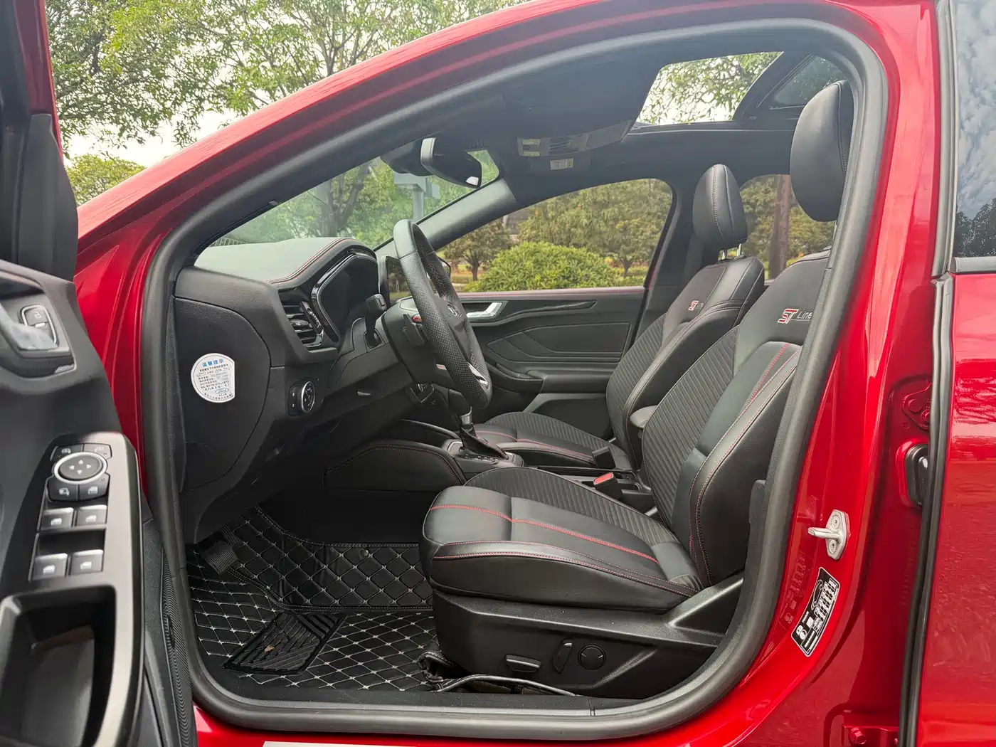 Ford Focus 2022 2022 Hatchback EcoBoost 180 Automatic ST Line