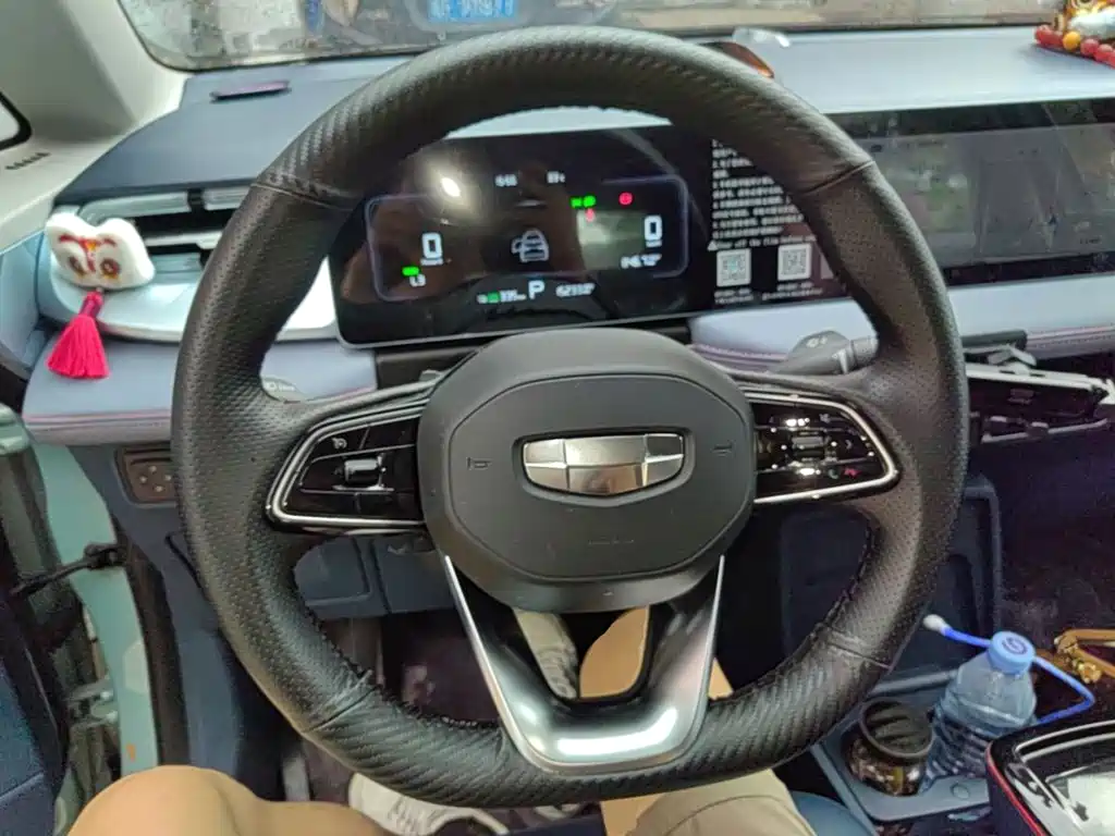 Geely Geometry E Firefly 2022 2023 401KM Linglong Tiger 5-Seater