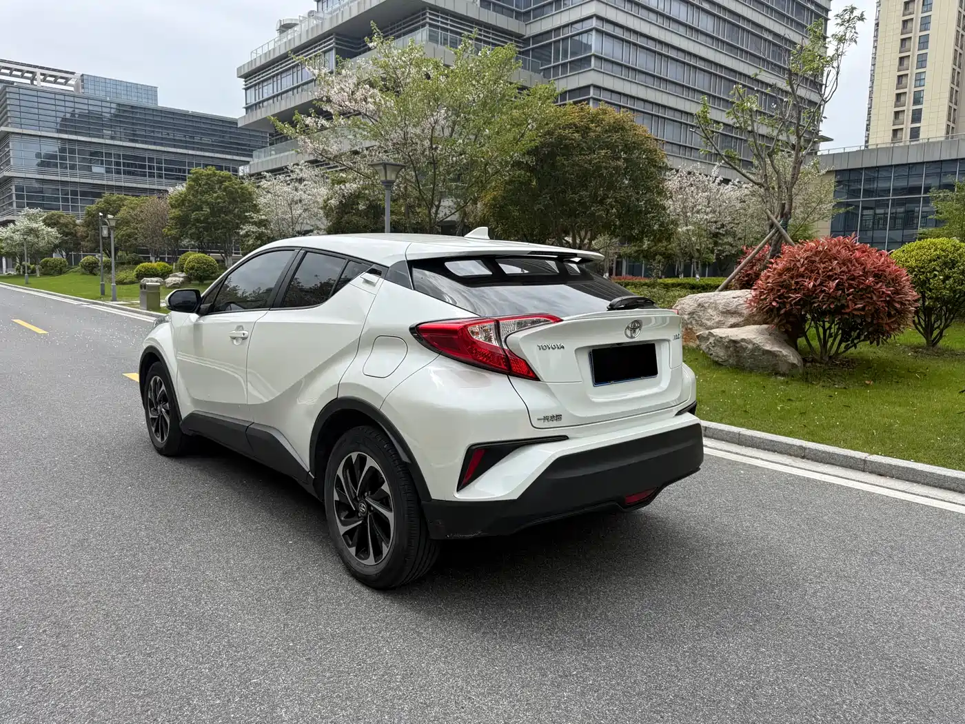Toyota IZOA 2021 2.0L Yixing Edition фото 5