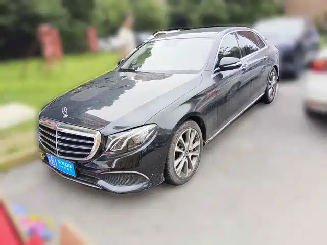  Mercedes-Benz Mercedes-Benz E-Class 2017 E 300 L Luxury