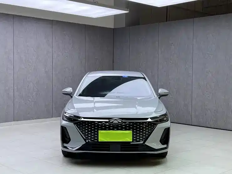 CHERY FENGYUN A8