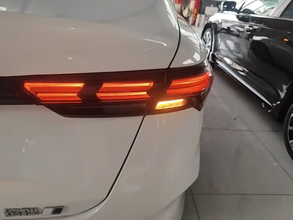 Geely Binrui 2026 2024 Binrui COOL 1.5T DCT Champion Edition