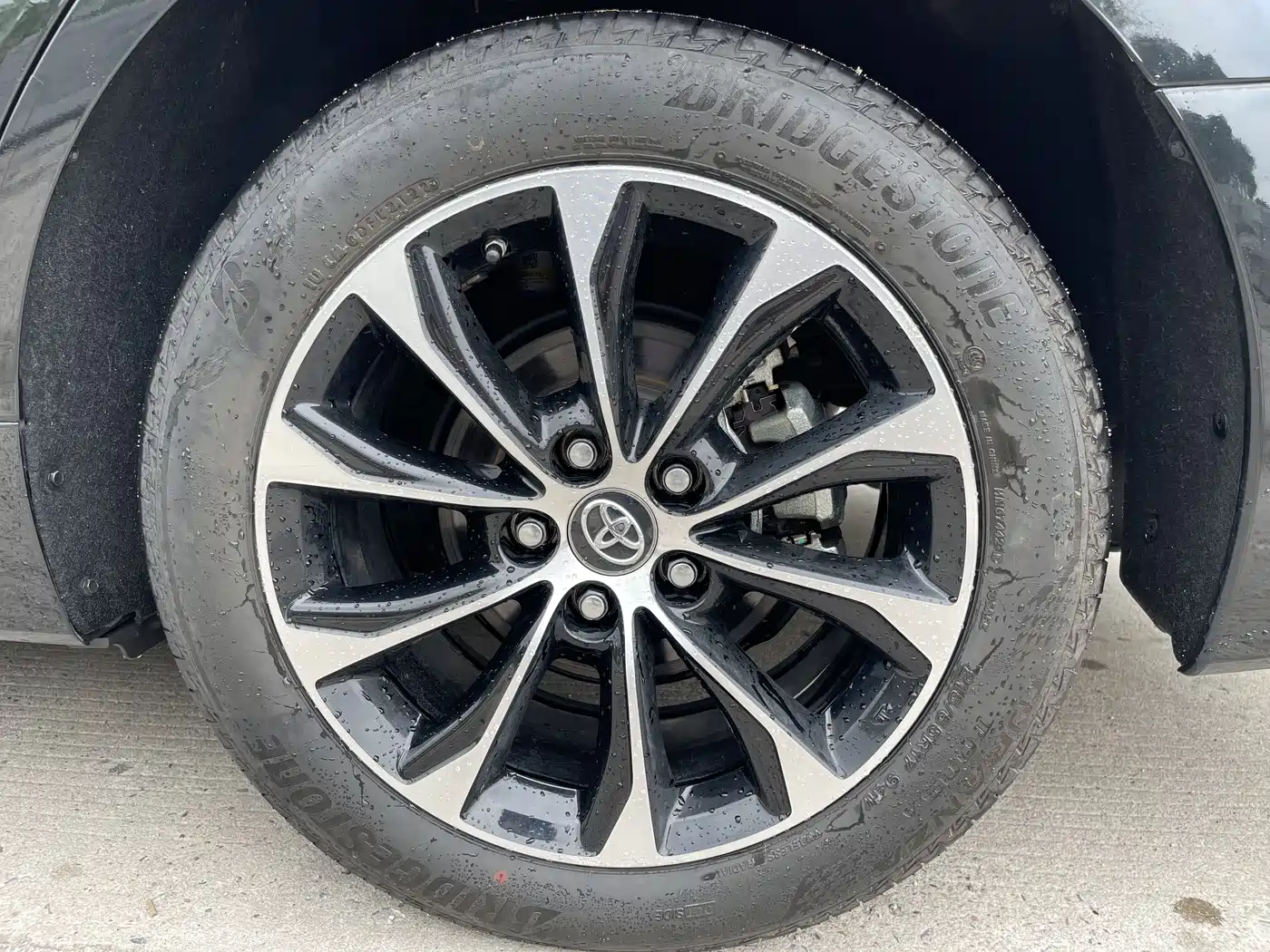 Toyota Avalon 2022 2.0L Luxury Edition фото 18