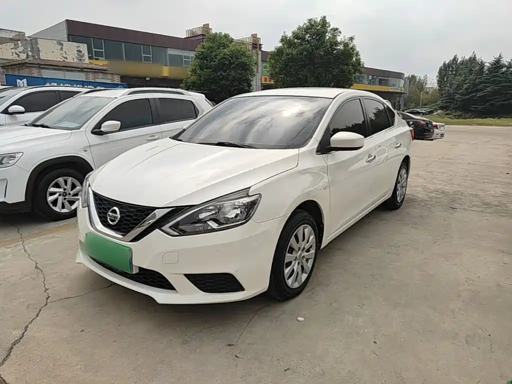 Nissan SYLPHY, миниатюра 2