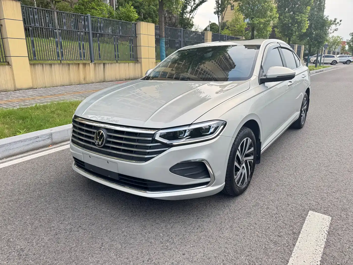 Volkswagen Lavida 2023 300TSI DSG Comfort Edition