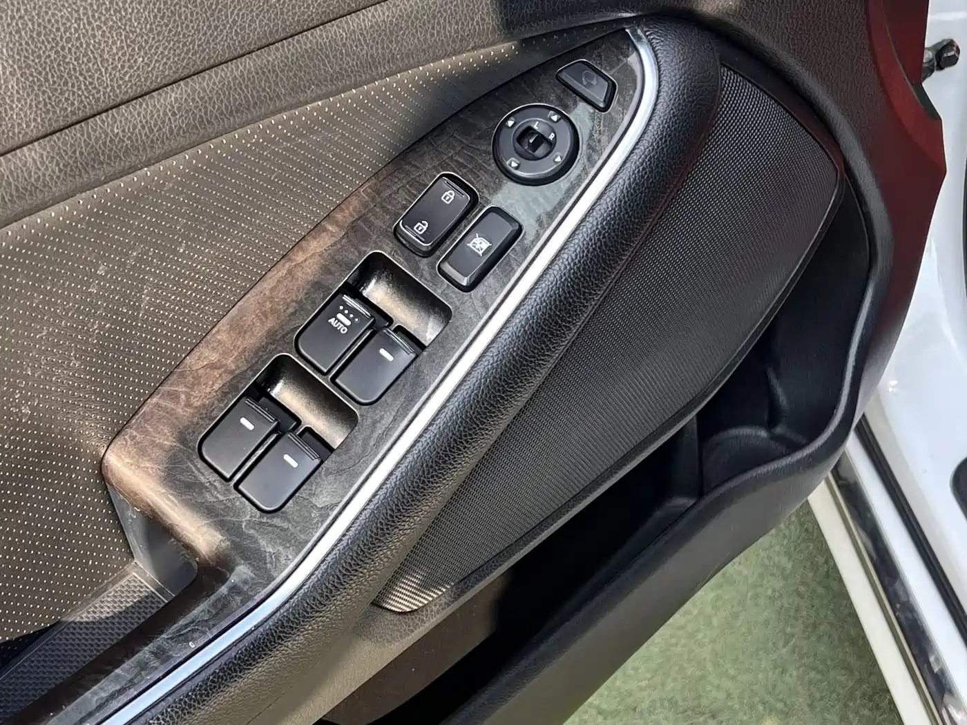 Kia K5 2014 2.0L Automatic LUXURY фото 5