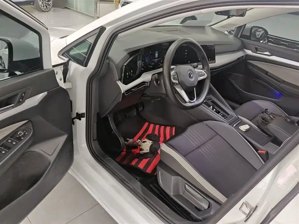 Volkswagen Golf 2021 280TSI DSG Pro фото 16