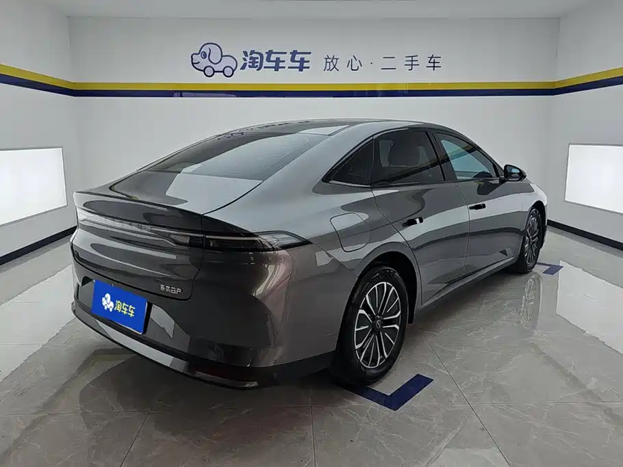 Nissan N6 2025 2025 Mid Configuration
