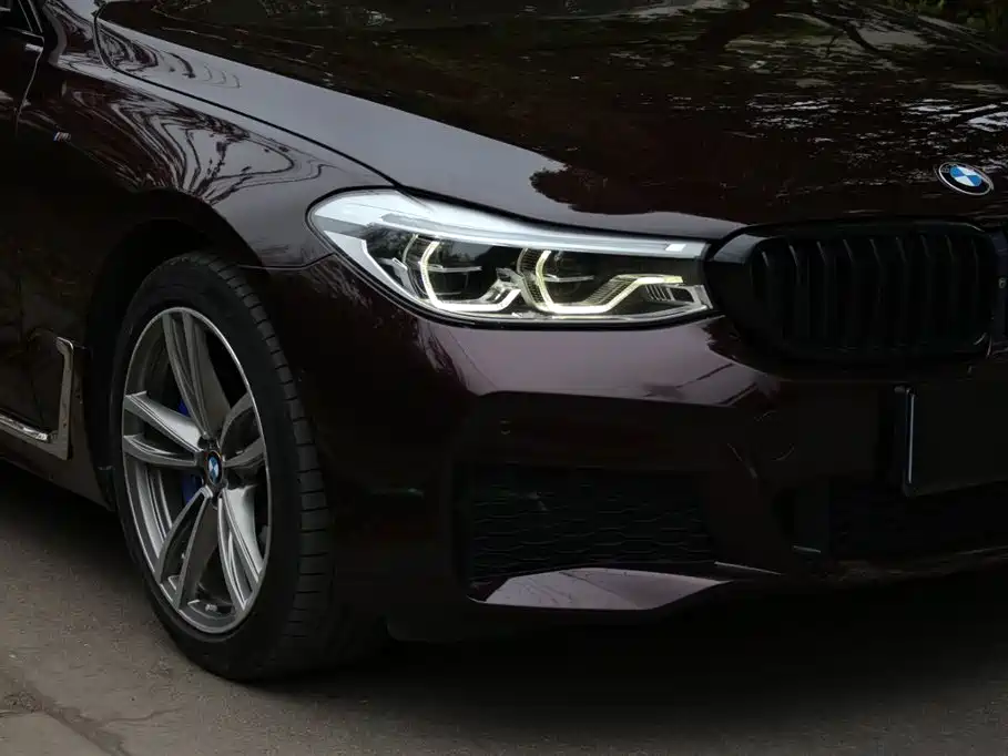 BMW 6 Series GT 2018 630i M Sport Package фото 17