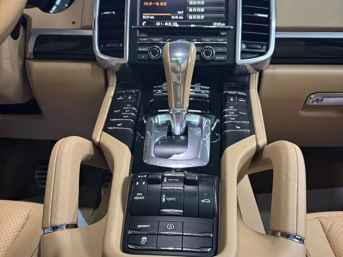 Porsche Cayenne 2011 Cayenne S 4.8L фото 15