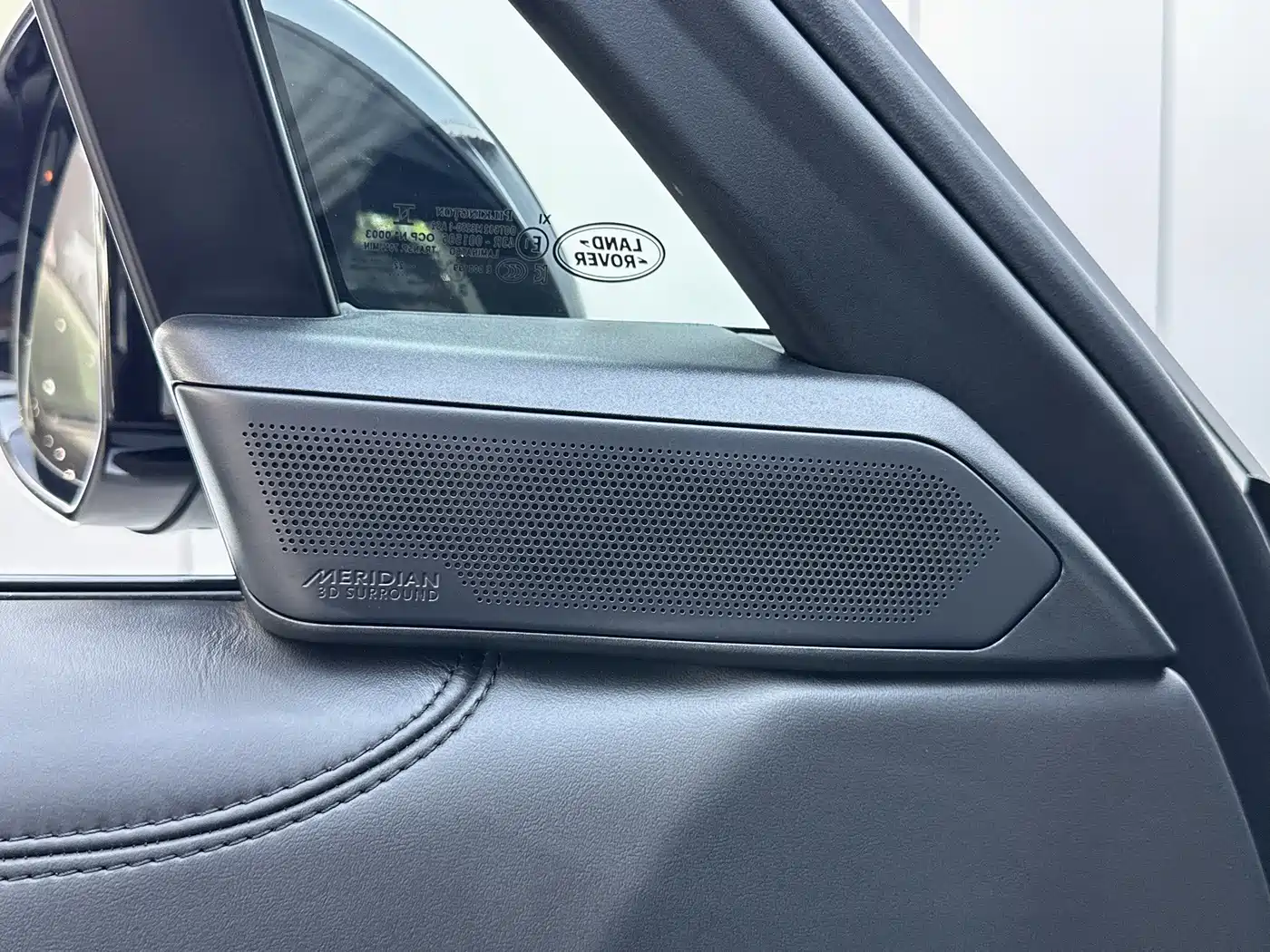 Land Rover Range Rover 2023 2023 3.0 L6 400PS Genesis Extended Version