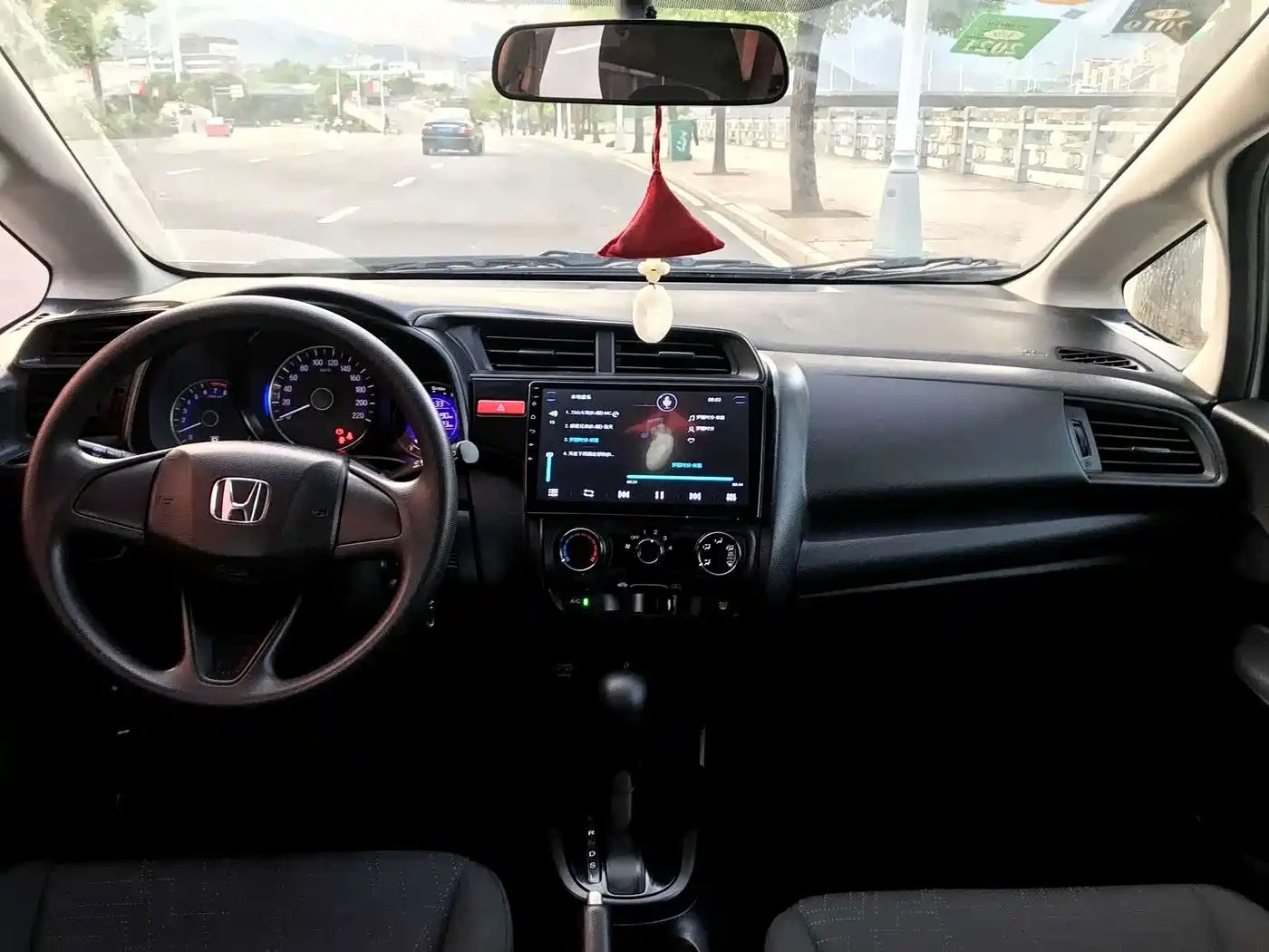 Photo 6 - Honda Fit