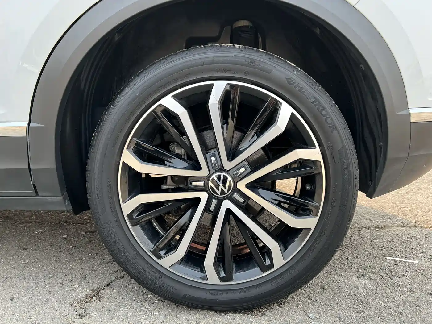 Volkswagen T-ROC 2021 280TSI DSG 2WD Comfort Smart Connect Edition фото 23