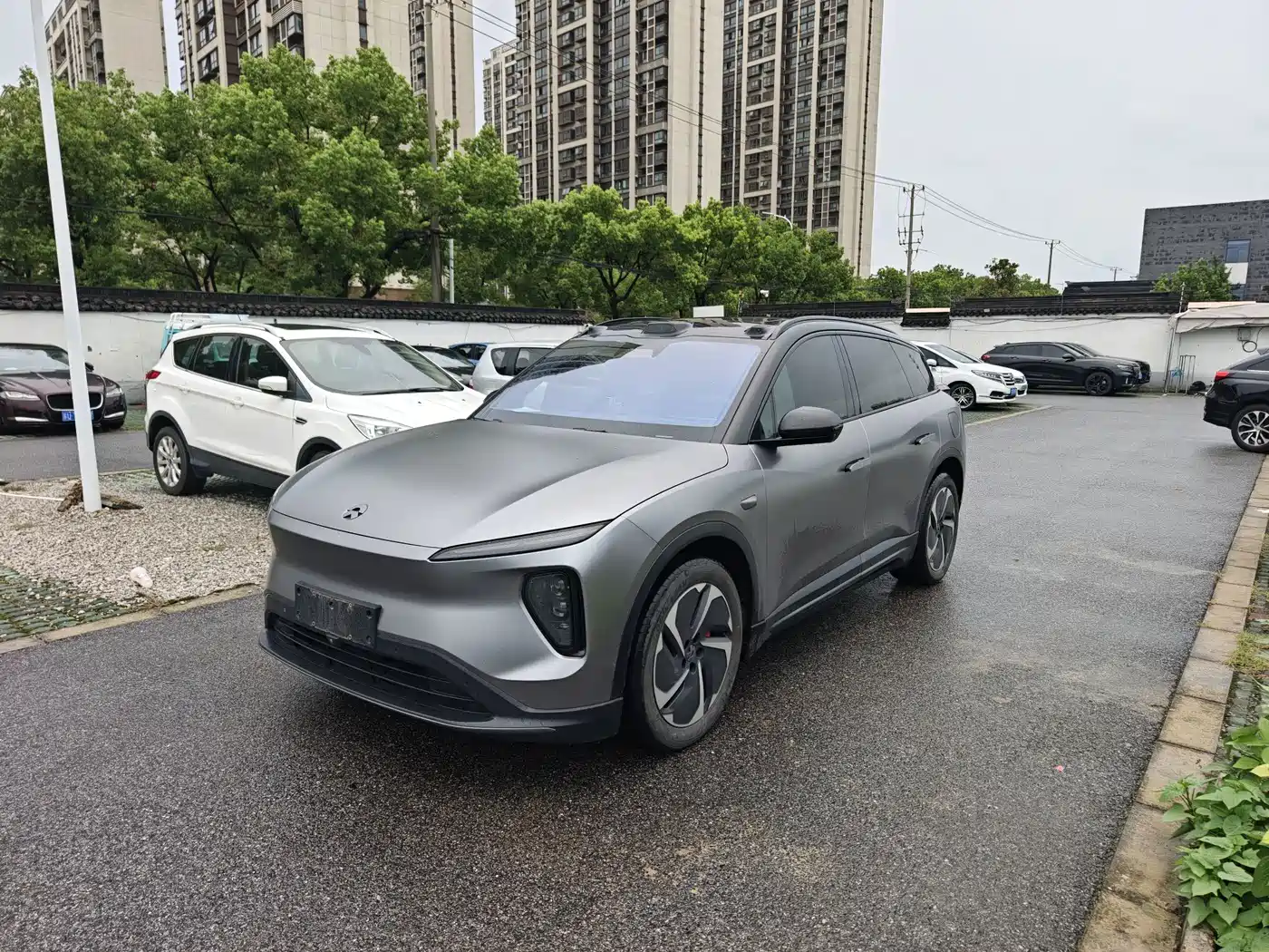 Фото 1 - NIO ES6