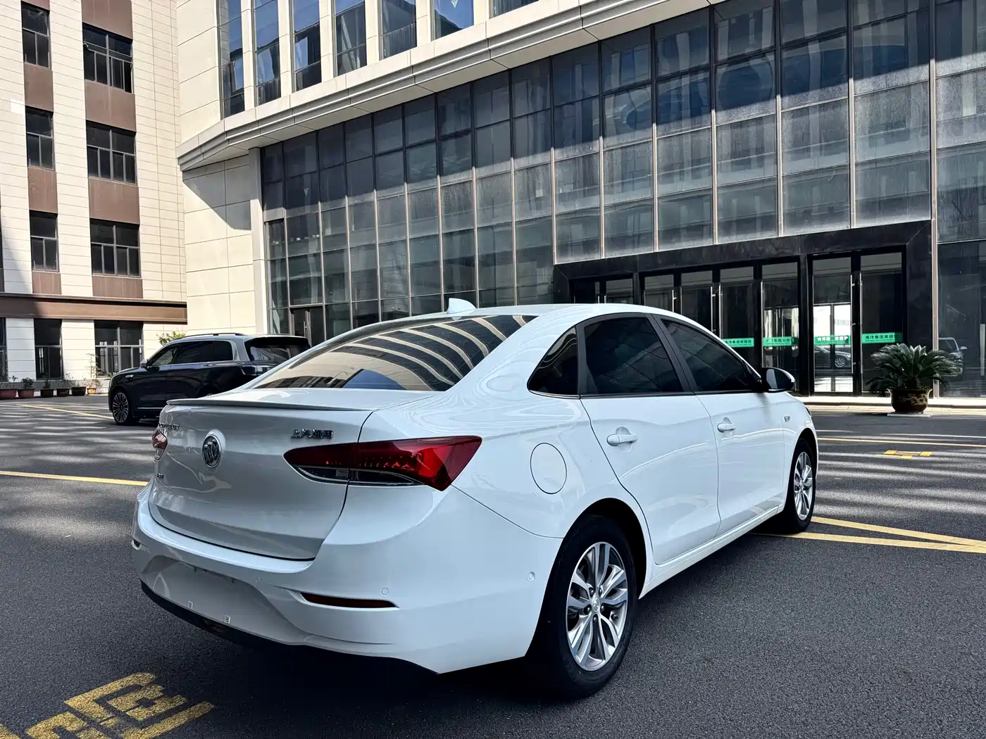 Buick Excelle 2019 18T Auto Connected Flagship China VI фото 6