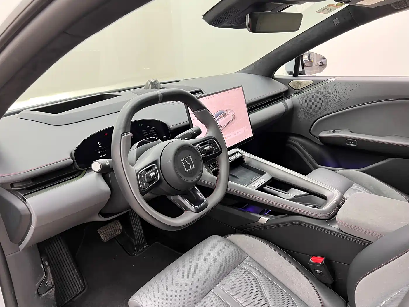 ZEEKR EXTREME KRYPTON 007GT