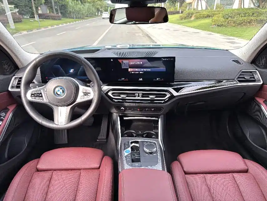 Фото 6 - BMW i3