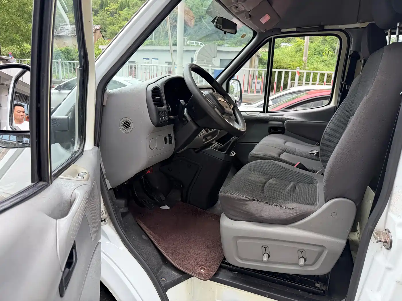 Jiangling Tesun 2022 2021 2.8T Space King Standard Short Wheelbase Medium-High Roof 6-Seater Diesel China VI JX493