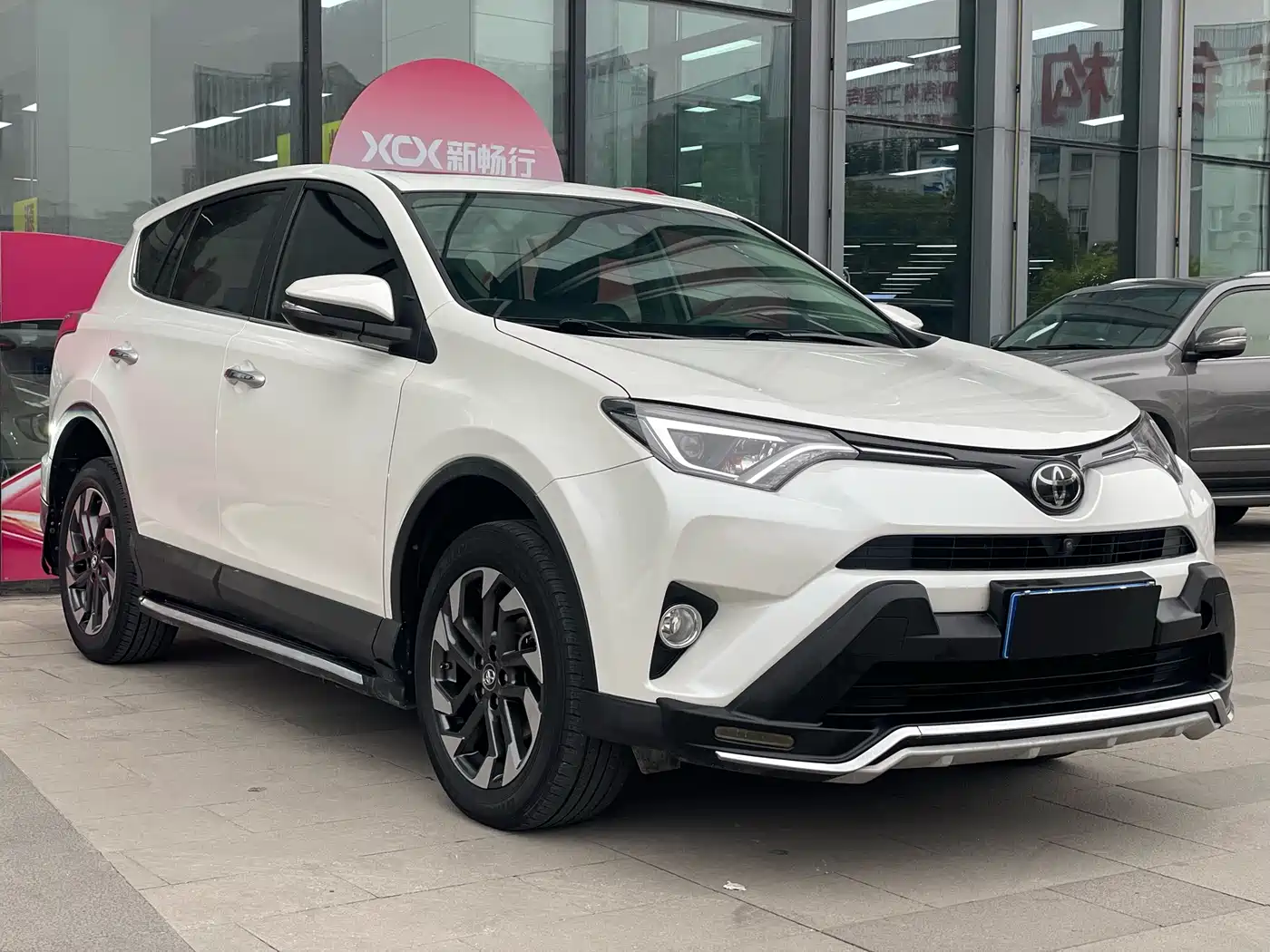 TOYOTA RAV4 RONGFANG