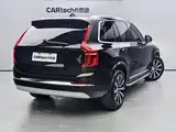 Photo 4 - Volvo XC90