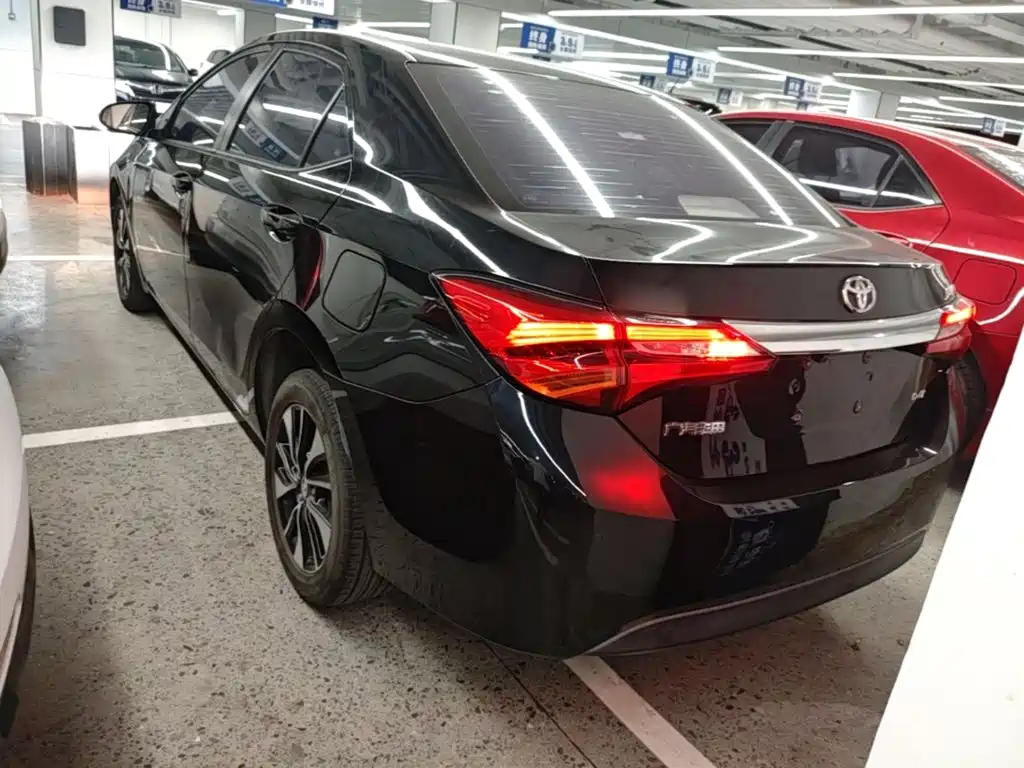 Фото 6 - Toyota Levin