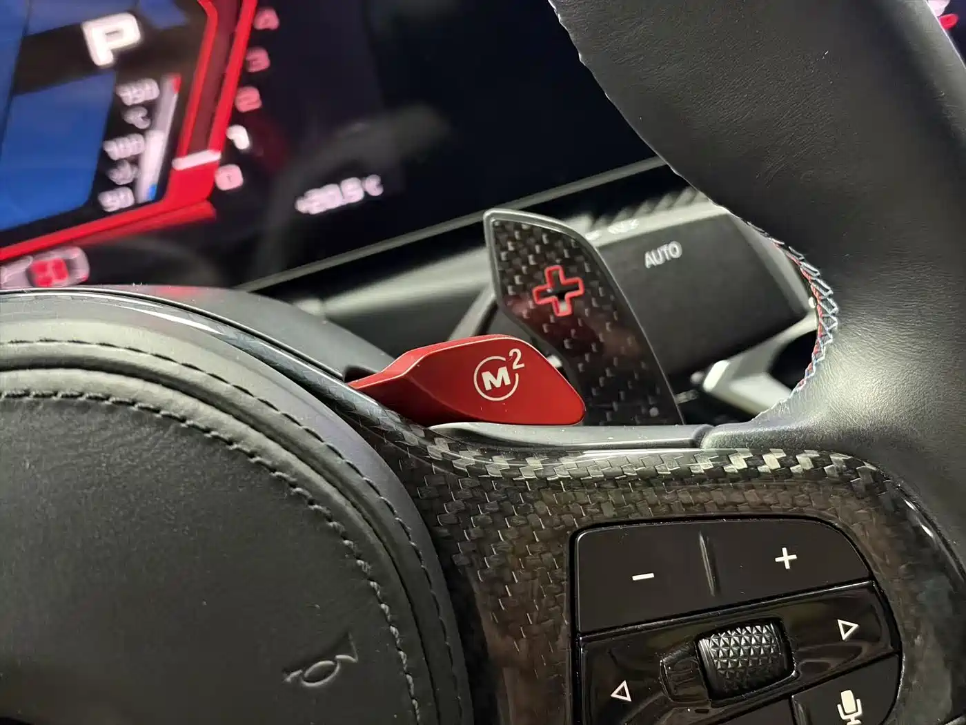 BMW M2 2024 M2 фото 15