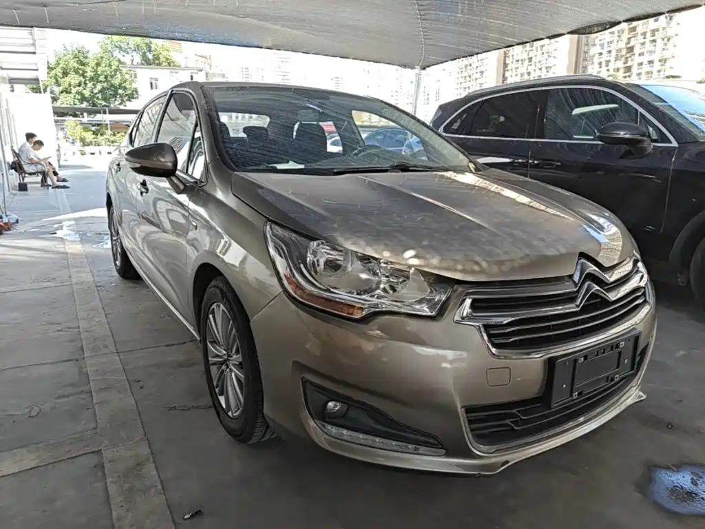 Citroën C4L 2016 2015 1.2T Automatic Luxury Edition