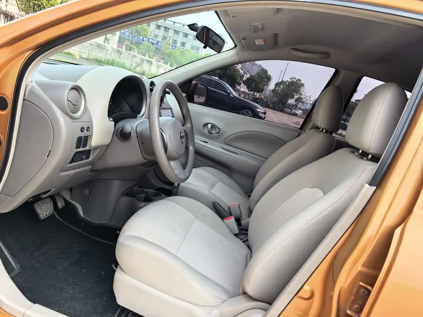 Nissan March 2016 2015 1.5L Auto Smart Edition