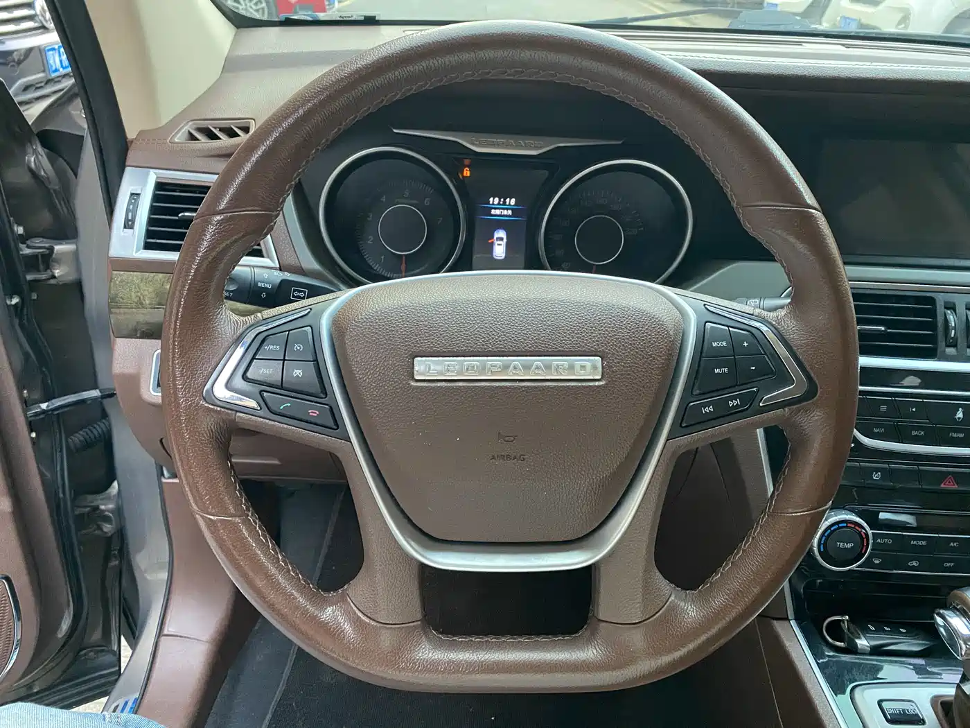 Leopaard CS10 2018 2017 1.5T CVT Prestige