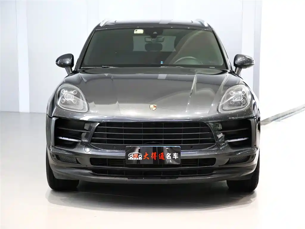 Porsche Macan 2018 Macan 2.0T фото 2