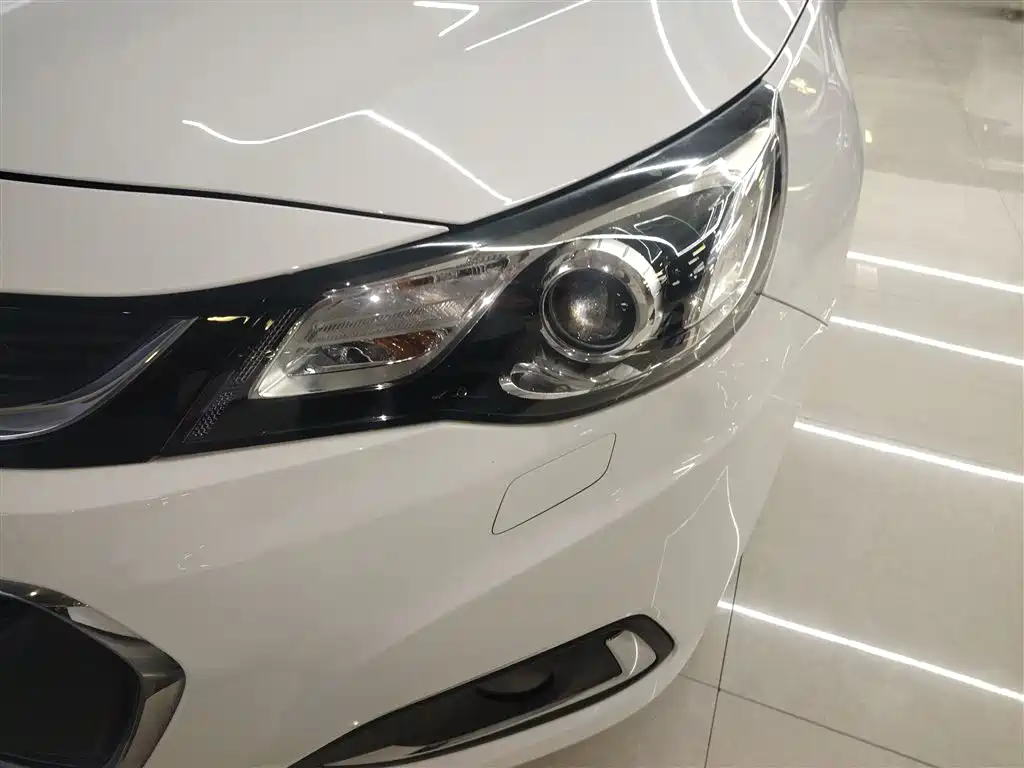 Chevrolet Malibu 2017 1.5T Automatic Luxury Edition фото 3