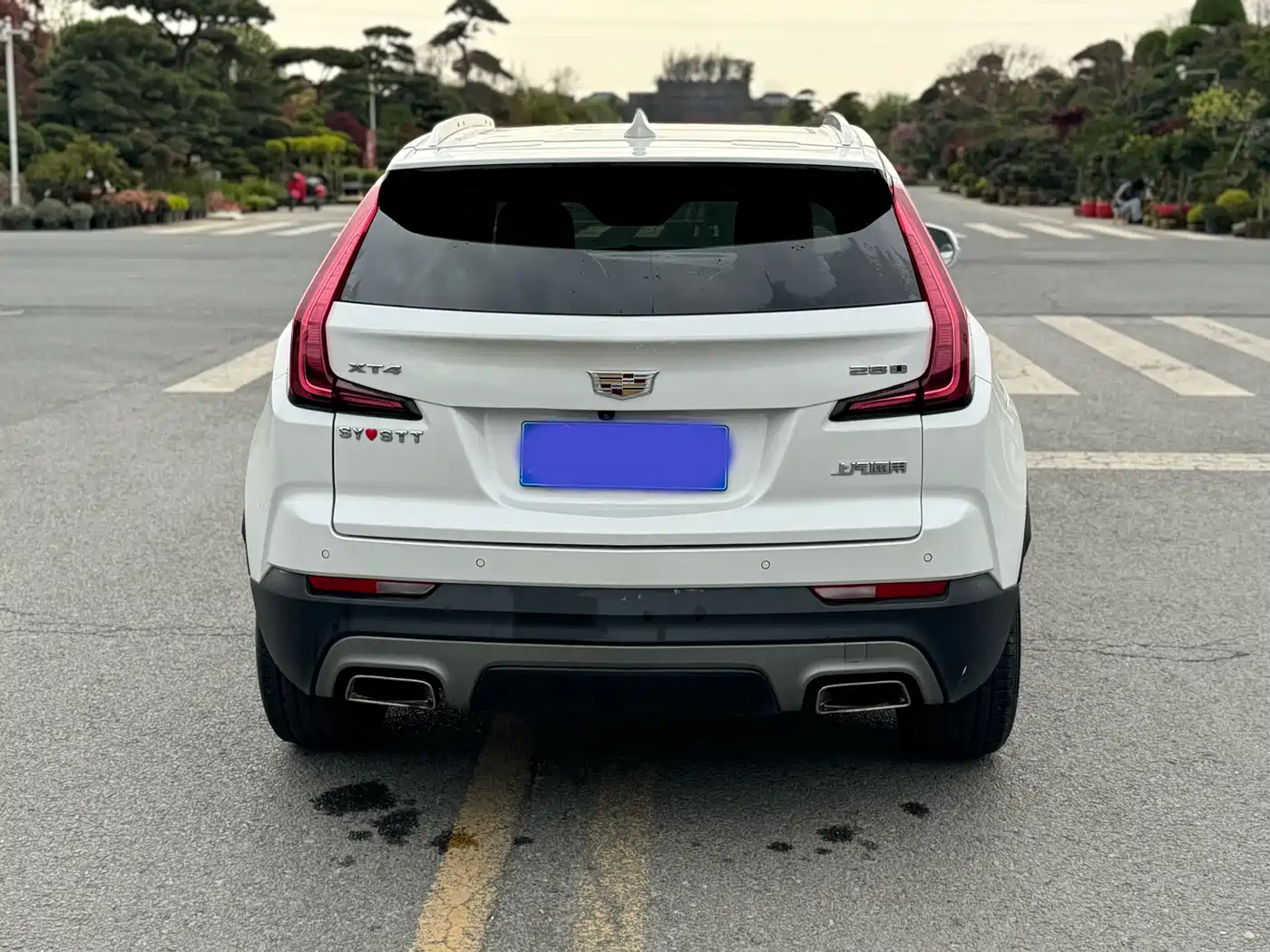 Cadillac XT4 2020 28T FWD Leading Trim фото 12