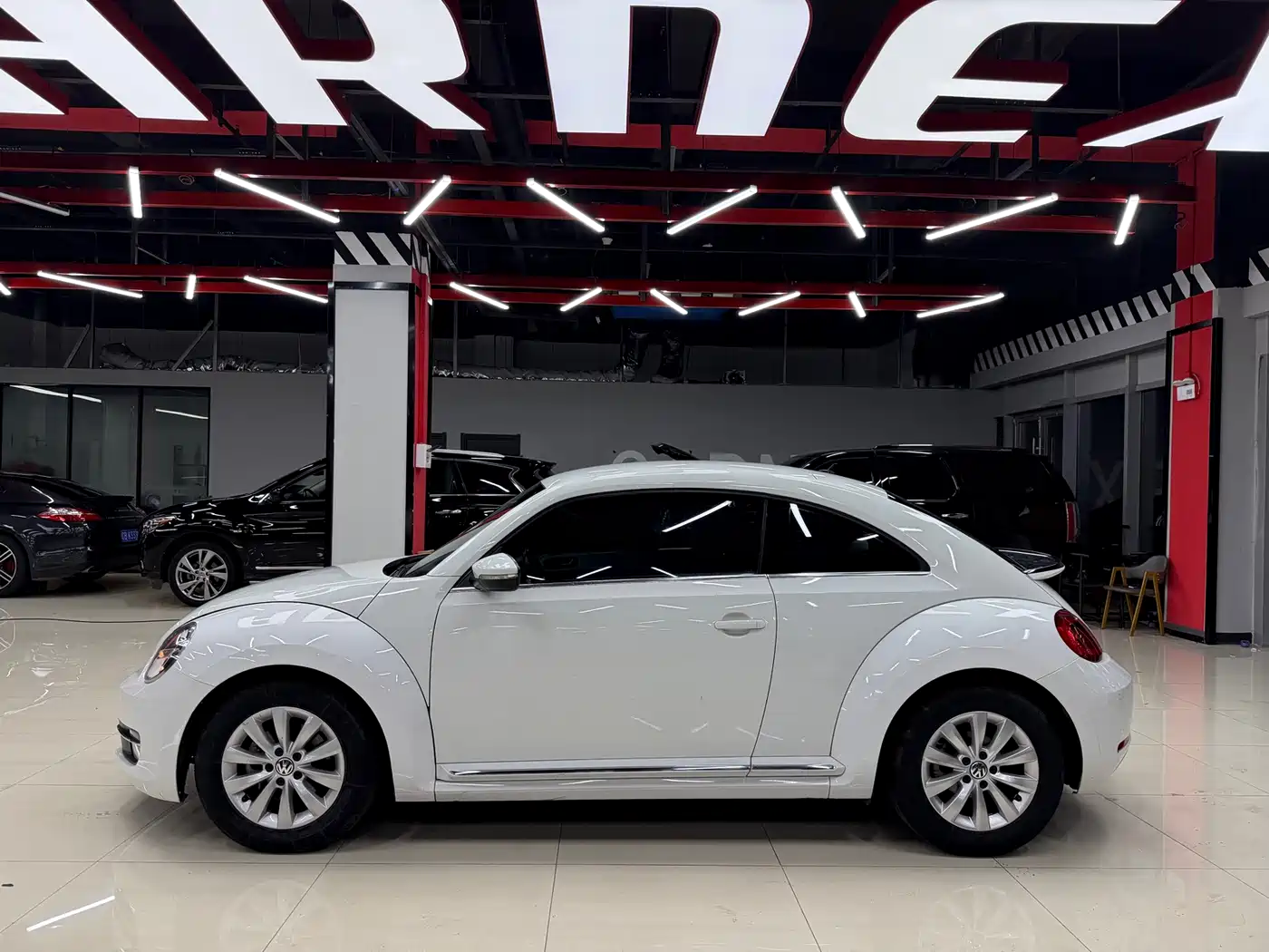Volkswagen Beetle 2015 180TSI фото 9