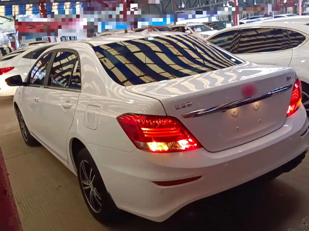 BYD Surui 2016 1.5L Manual Elite фото 5