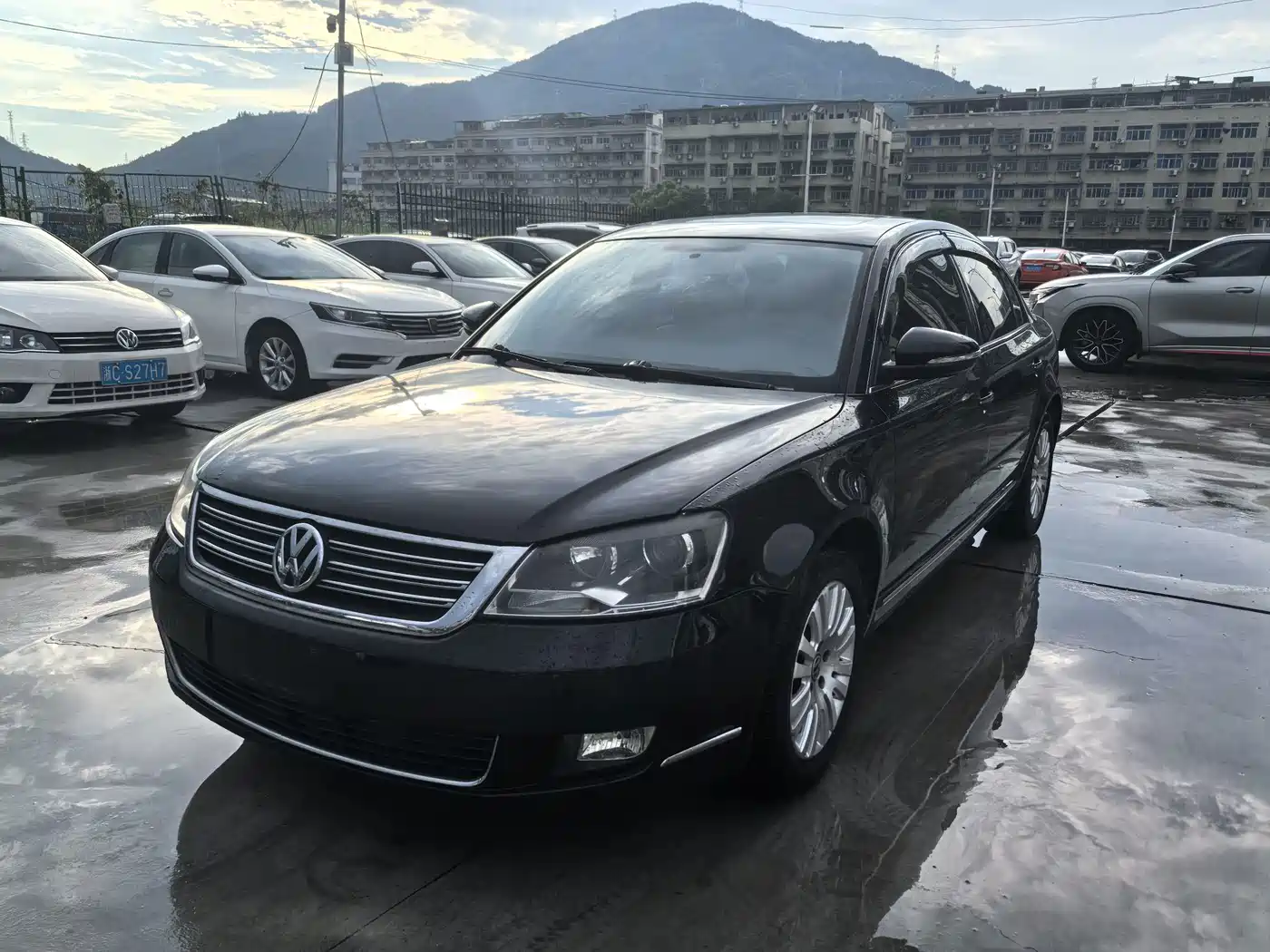 Volkswagen Passat Lingyu