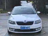 Photo 2 - Škoda Octavia