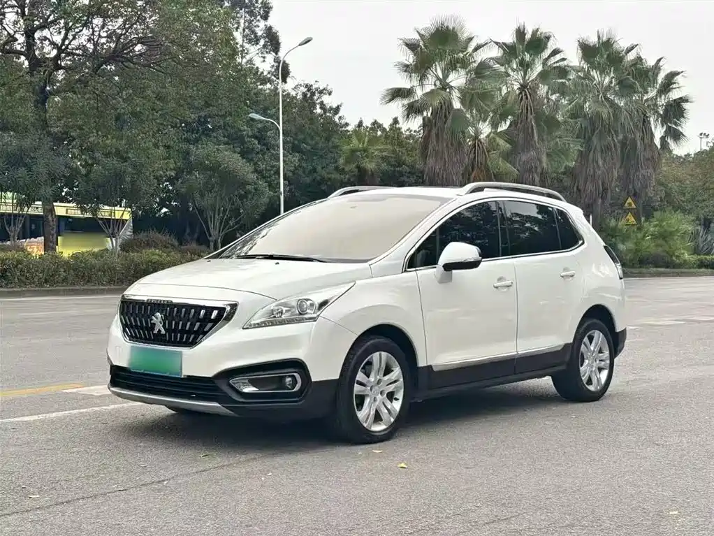 Peugeot 3008 2016 1.6THP Automatic Standard Edition фото 2