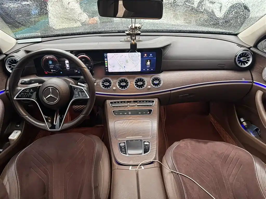 Mercedes-Benz E-Class 2023 E 300 L Fashion фото 16