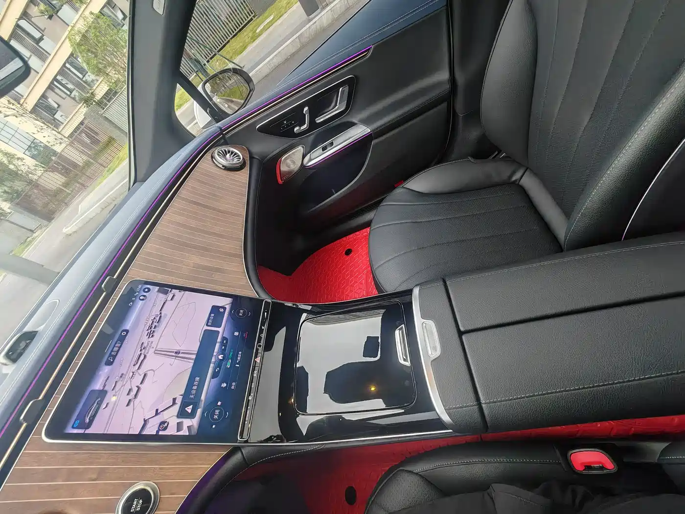 Mercedes-Benz EQE 2022 350 Luxury Edition фото 26