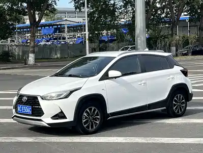 Toyota Yaris L