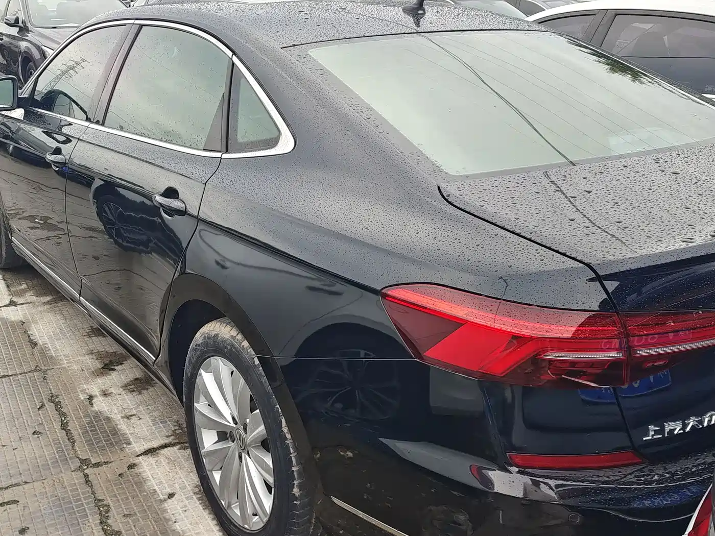 Фото 5 - Volkswagen Passat