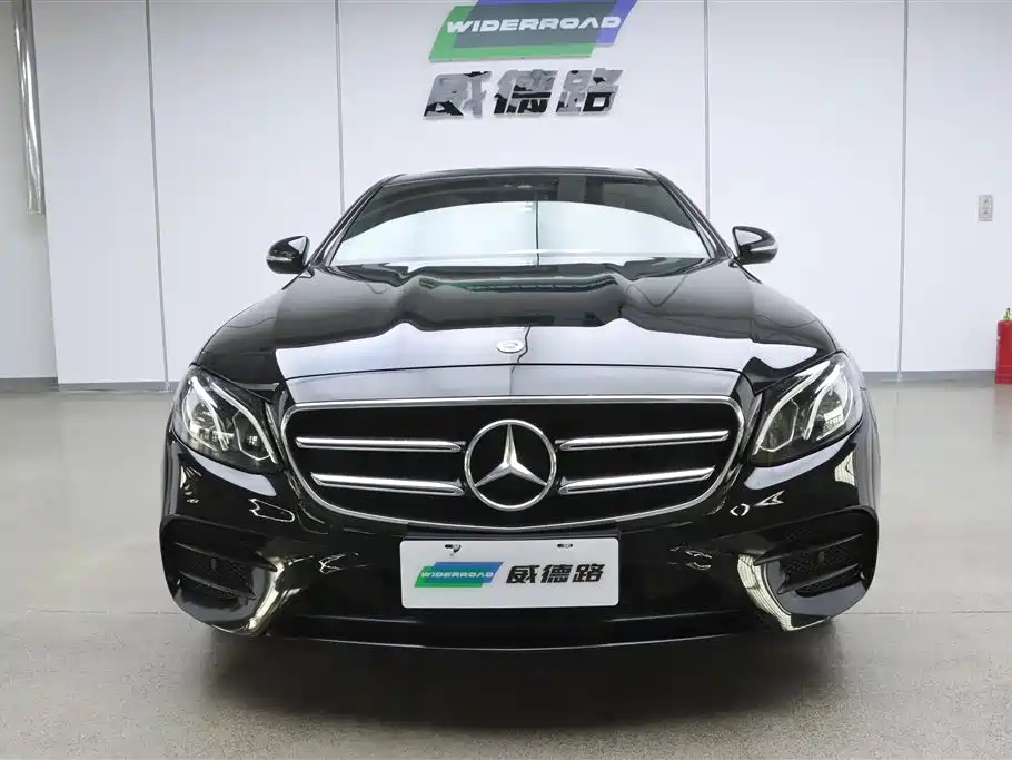 Mercedes-Benz E-Class 2017 Facelift E 200 Sport 4MATIC фото 2