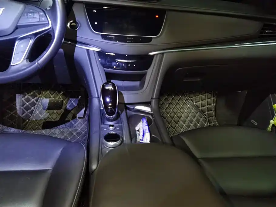 Cadillac XT5 2021 28T Luxury фото 16
