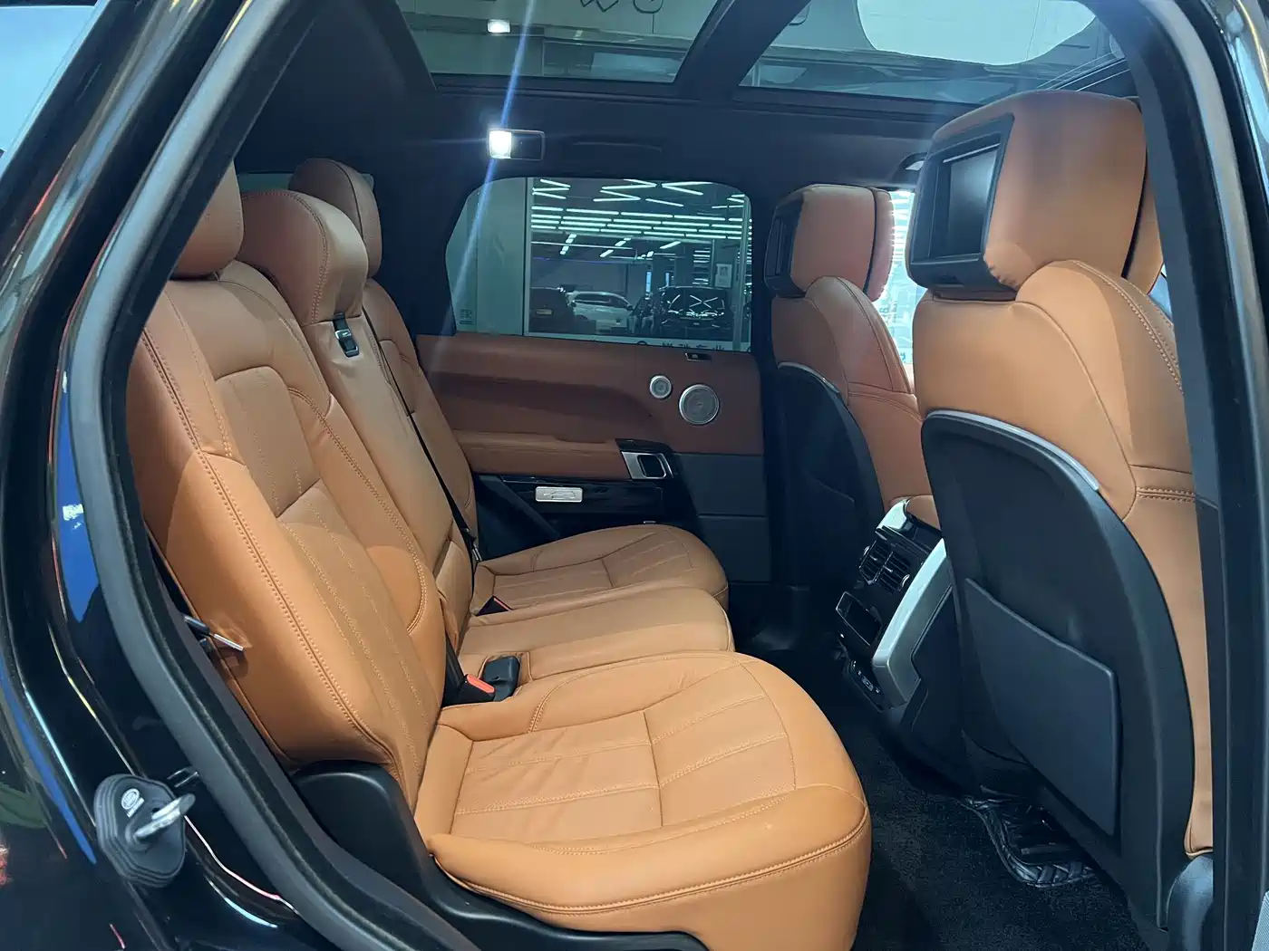 Land Rover Range Rover Sport PHEV 2018 Model P400e фото 11
