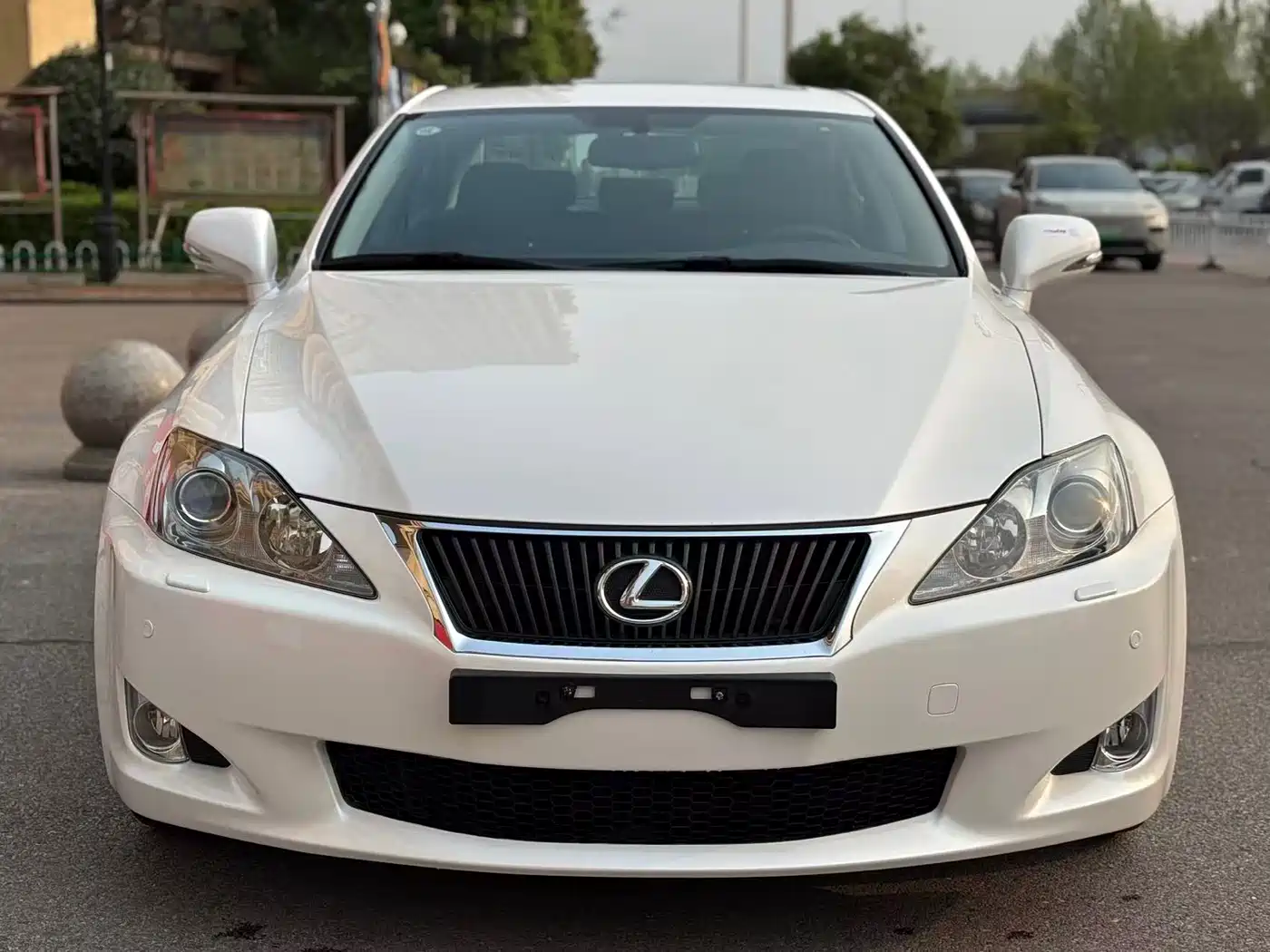 Lexus IS 2009 300 фото 3
