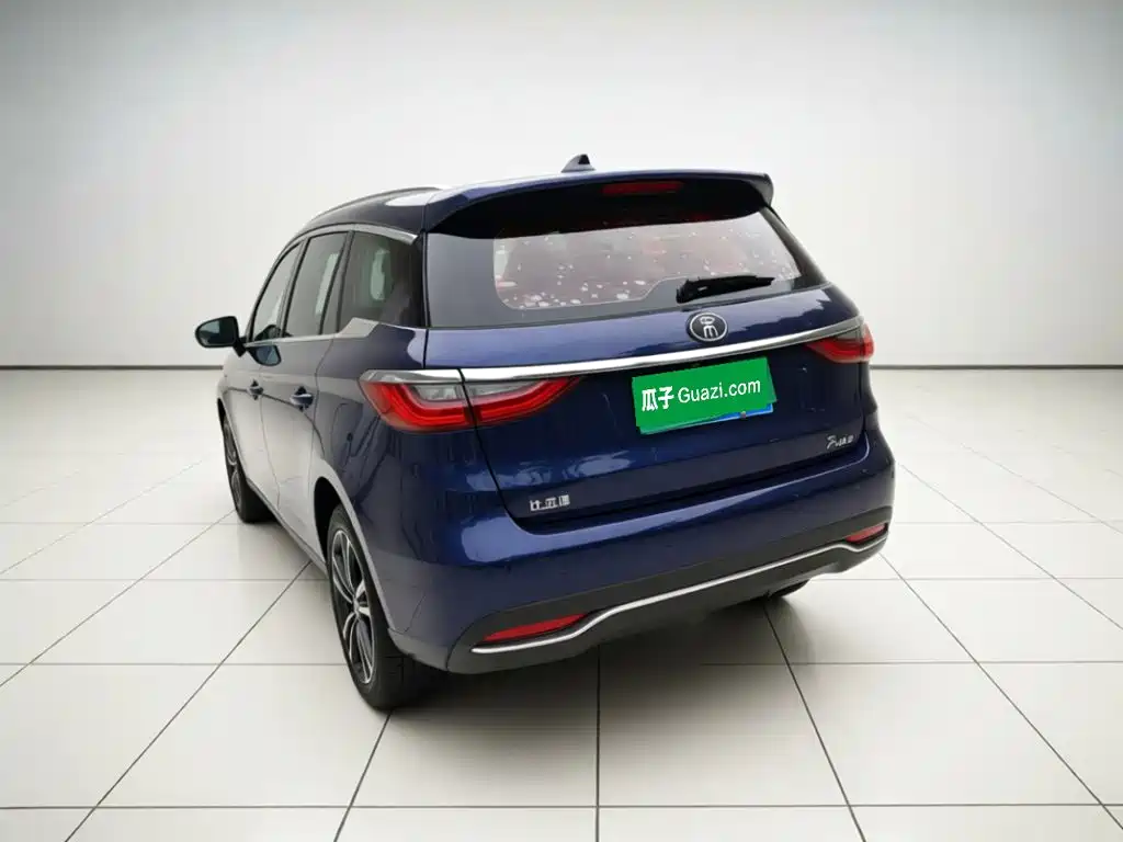 صورة 25 - BYD Song MAX