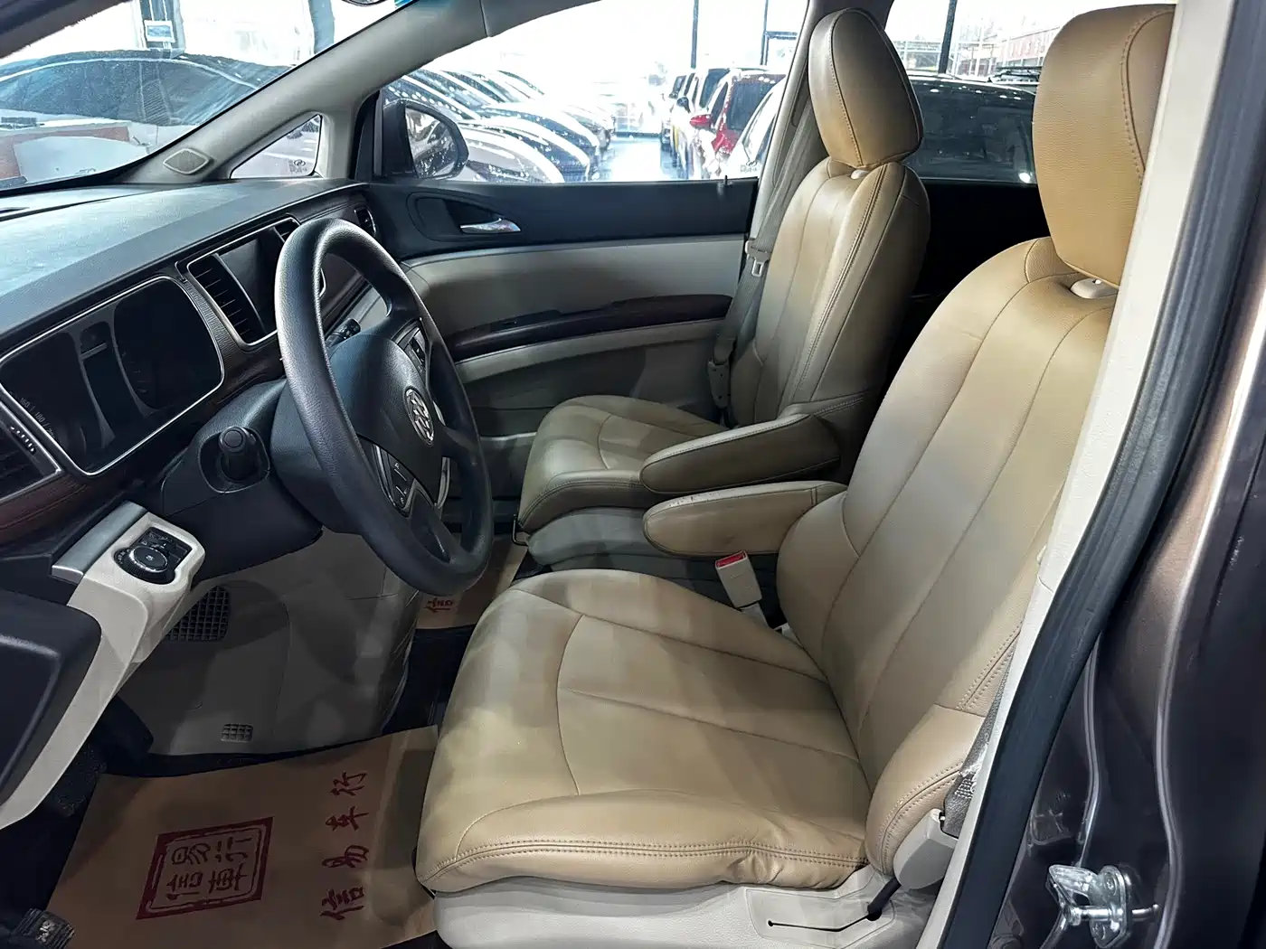 Buick GL8 2017 25S Comfort China V фото 4