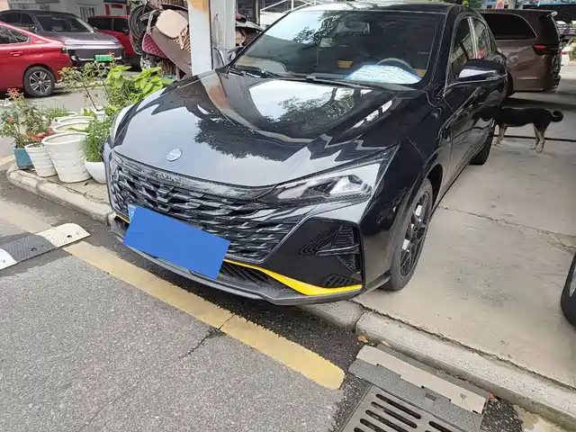 Aeolus Yixuan Mach, 1.5L, автомат, Догоняющая ветер